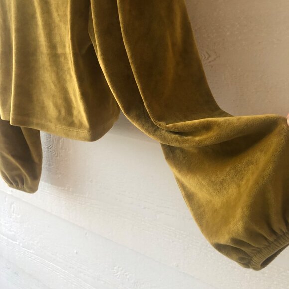 Double Zero Mystical Medium Olive Gold Velvety-Feel Long Sleeve Crop Top - Picture 8 of 13